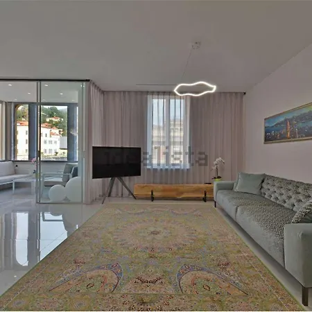 Muretto Centro אלסיו